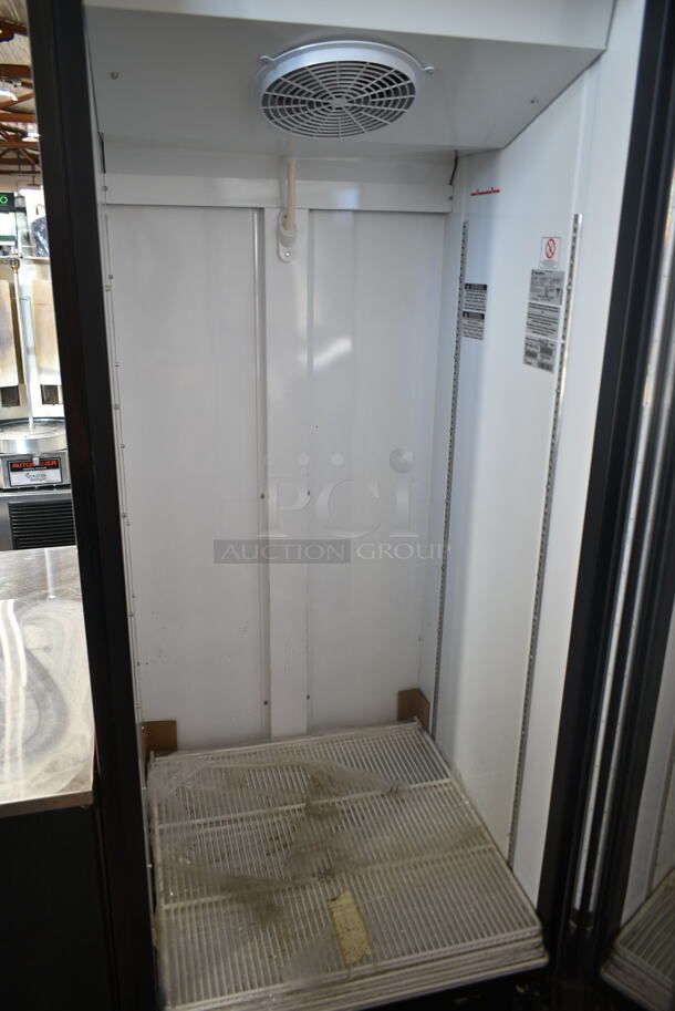 Metalfrio NG26CHC Metal Commercial Single Door Reach In Cooler Merchandiser w/ Poly Coated Racks. 115 Volts, 1 Phase. Tested and Working! - Image 6 of 8