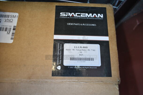 ALL ONE MONEY! Lot of Spaceman 2.1.1.31.0003 Beater and Metal Rack.  - Image 3 of 3