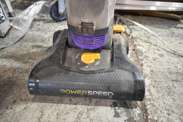 Eureka 182B Power Speed Vacuum Cleaner.  - Image 3 of 9