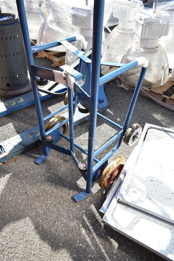 BRAND NEW SCRATCH AND DENT! Blue Metal Barrel Dolly. - Image 3 of 7