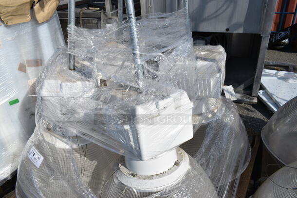 PALLET LOT of 4 Genlyte Metal Wide-Lite Lights. 4 Times Your Bid! - Image 5 of 7