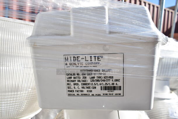 PALLET LOT of 5 Genlyte Metal Wide-Lite Lights. 5 Times Your Bid! - Image 7 of 8