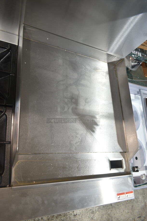 BRAND NEW SCRATCH AND DENT! 2024 Cooking Performance Group CPG 351S60G24N Natural Gas 6 Burner 60" Range with 24" Griddle and 2 Standard Ovens. 280,000 BTU.  - Image 4 of 11
