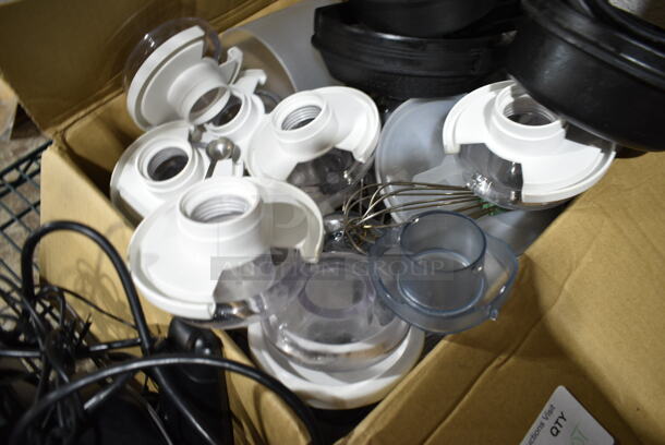 ALL ONE MONEY! Lot of Various Items Including Blender, Utensils and Seasoning Shaker - Image 3 of 5