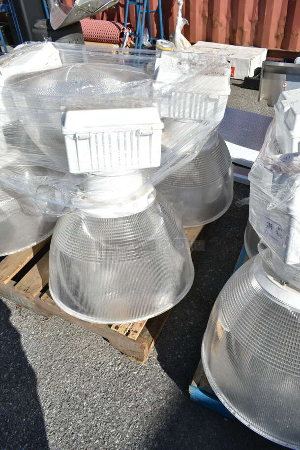 PALLET LOT of 5 Genlyte Metal Wide-Lite Lights. 5 Times Your Bid! - Image 4 of 6