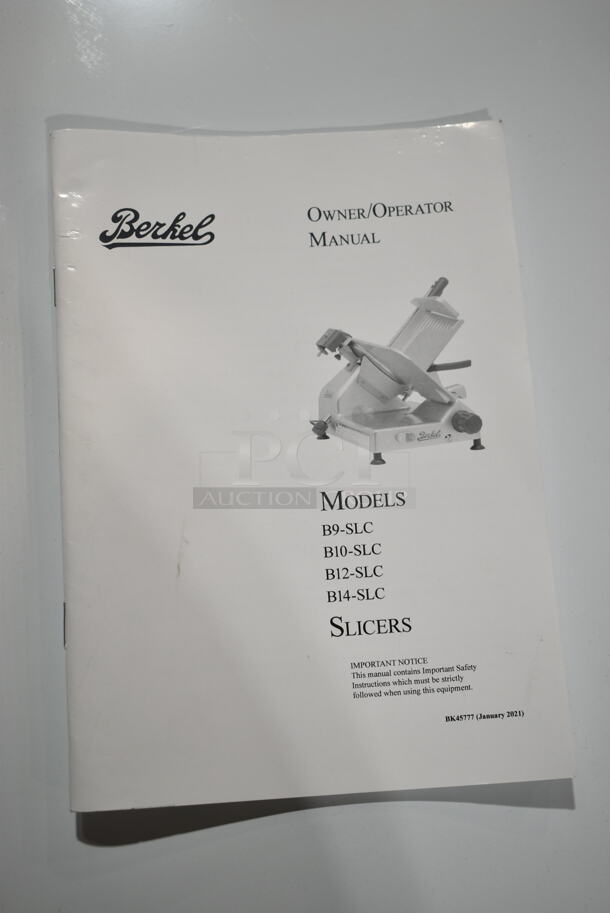 BRAND NEW SCRATCH AND DENT! 2024 Berkel B14-SLC Stainless Steel Commercial Countertop 14" Medium-Duty Gravity Feed Manual Meat Slicer w/ Blade Sharpener. 115 Volts, 1 Phase. Tested and Working! - Image 6 of 9