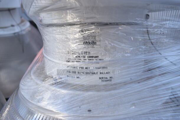 PALLET LOT of 5 Genlyte Metal Wide-Lite Lights. 5 Times Your Bid! - Image 6 of 7
