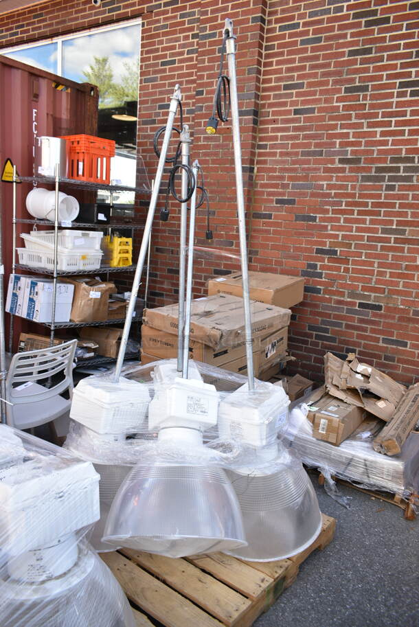 PALLET LOT of 4 Genlyte Metal Wide-Lite Lights. 4 Times Your Bid! - Image 1 of 7
