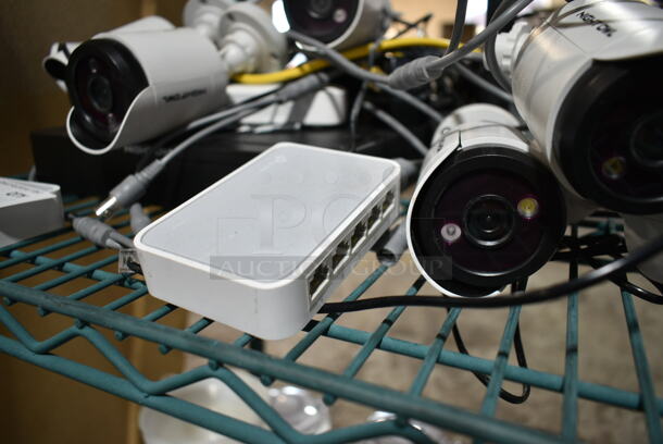 14 Items Including Night Owl Security Cameras, Night Owl DVR-C20X161-JF 16 Channel DVR. 14 Times Your Bid!  - Image 3 of 5