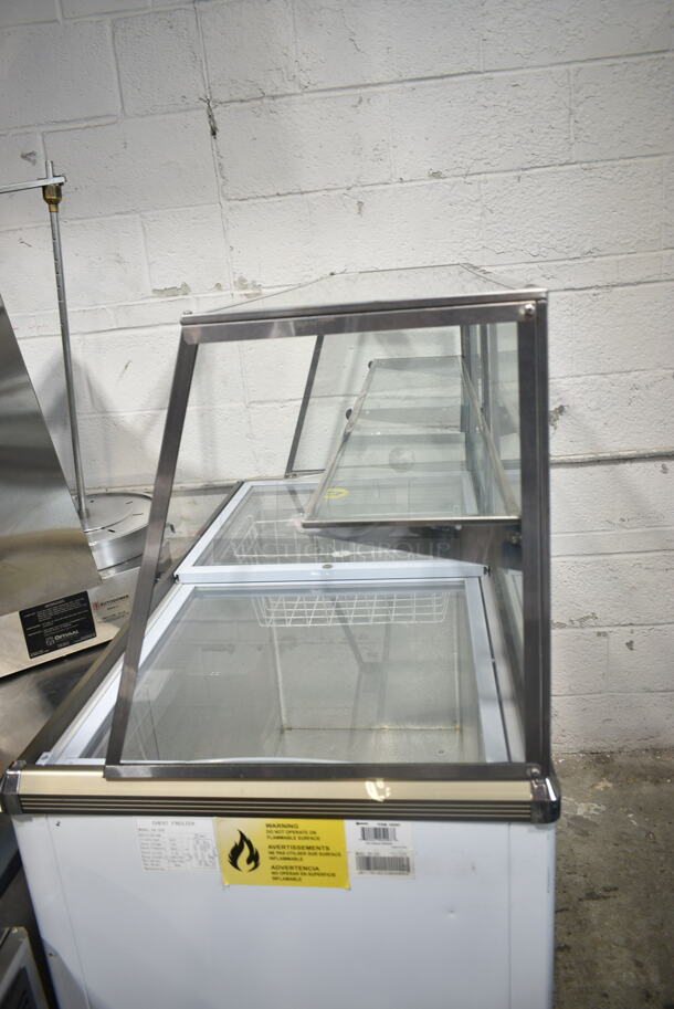 XS-320 Metal Commercial Ice Cream Dipping Cabinet w/ Sneeze Guard. 110 Volts, 1 Phase. Tested and Powers On But Does Not Get Cold - Image 2 of 8