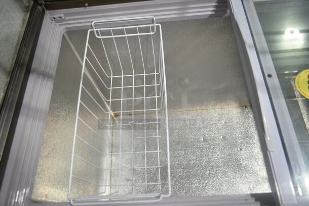 XS-320 Metal Commercial Ice Cream Dipping Cabinet w/ Sneeze Guard. 110 Volts, 1 Phase. Tested and Powers On But Does Not Get Cold - Image 7 of 8