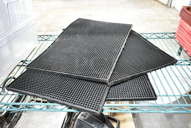 32 Various Items Including Metal Baking Pans, Bar Mats, Liners. 32 Times Your Bid!  - Image 9 of 10