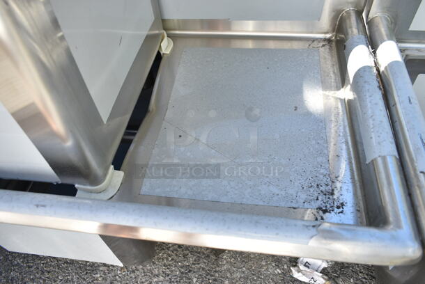BRAND NEW SCRATCH AND DENT! Regency 600S31515215 79" 16-Gauge Stainless Steel Three Compartment Commercial Sink with Galvanized Steel Legs and 2 Drainboards - 15" x 15" x 12" Bowls. No Legs. - Image 4 of 9