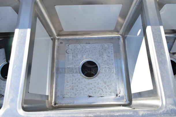 BRAND NEW SCRATCH AND DENT! Regency 600S31515215 79" 16-Gauge Stainless Steel Three Compartment Commercial Sink with Galvanized Steel Legs and 2 Drainboards - 15" x 15" x 12" Bowls. No Legs. - Image 6 of 9