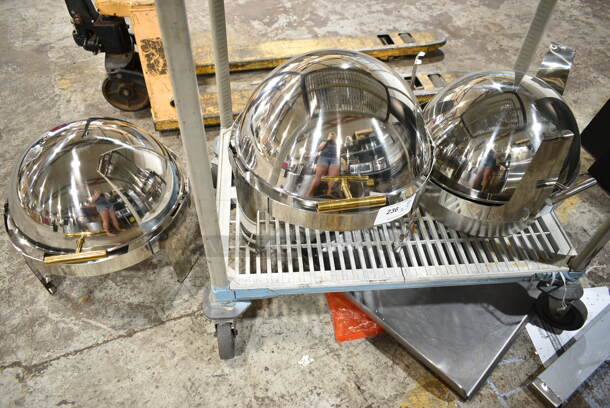 3 BRAND NEW SCRATCH AND DENT! Round Chafers; 2 Acopa Supreme 6.5 Qt. Round Gold Accent Roll Top Chafer and Acopa Supreme 6.5 Qt. Round Chrome Accent Roll Top Chafer. 3 Times Your Bid! - Image 2 of 9