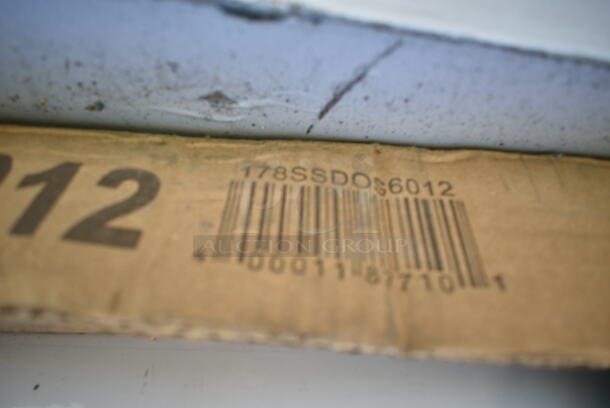 PALLET LOT of 10 BRAND NEW SCRATCH AND DENT! Items Including ServIt 423ST3B1SC Self-Service 2-Sided Sneeze Guard for 3-Pan Steam Tables, Regency 600DOS1872 Stainless Steel Double Deck Overshelf - 18" x 72" x 32", Regency 600TB2460G 24" x 60" 18-Gauge 304 Stainless Steel Commercial Work Tabletop, Avantco 178SSDOS6012 Stainless Steel Double Deck Overshelf - 12" x 60", Sunpentown SR-1151B Built-In Commercial Range, Regency 600GKM3448 48" Mobile Gas Connector Hose Kit with 2 Elbows, Full Port Valve, Restraining Device, and Quick Disconnect - 3/4". May Be Missing Pieces. 10 Times Your Bid!  - Image 5 of 12