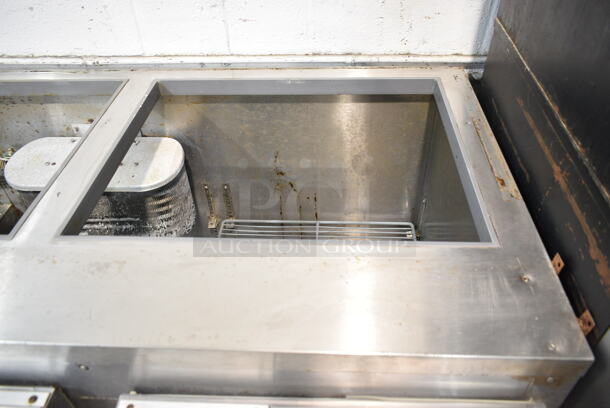 Leader LM72 Stainless Steel Commercial 3 Door Prep Table on Commercial Casters. No Lids. 115 Volts, 1 Phase. Tested and Working! - Image 3 of 10