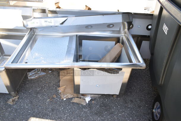 BRAND NEW SCRATCH AND DENT! Regency 600S1181818L 38 1/2" 16-Gauge Stainless Steel One Compartment Commercial Sink with Stainless Steel Legs and 1 Drainboard - 18" x 18" x 14" Bowl. - Image 2 of 8