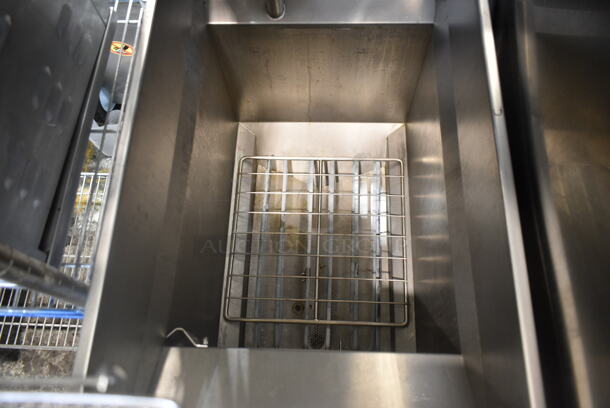 Pitco Frialator Stainless Steel Commercial Floor Style Electric Powered Pasta Cooker. 208 Volts.  - Image 5 of 9