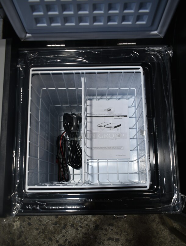 BRAND NEW SCRATCH AND DENT! Whynter FM-62DZ 62 Quart Dual Zone Portable Refrigerator and Deep Freezer Chest, AC 110V/ DC 12V, Real Freezer for Car, Home, and RV, -8°F to 50°F Temperature Range. 115 Volts, 1 Phase. Tested and Working! - Image 4 of 8