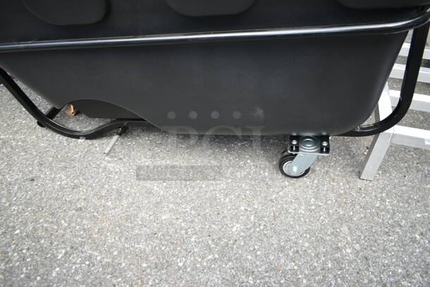 BRAND NEW SCRATCH AND DENT! Lavex 475AG107TBBK 1 Cubic Yard Black Heavy-Duty Tilt Truck / Trash Cart (2100 lb. Capacity) - Image 4 of 6