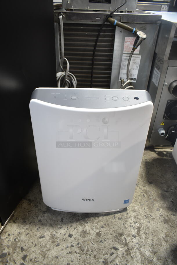 BRAND NEW SCRATCH AND DENT! Winix D360 True HEPA 3-Stage Air Purifier. 115 Volts, 1 Phase. Tested and Working! - Image 2 of 5