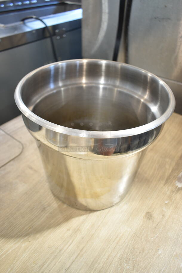2017 Nemco 6102A Stainless Steel Commercial Countertop Soup Kettle Food Warmer. 120 Volts, 1 Phase. Tested and Working! - Image 3 of 5