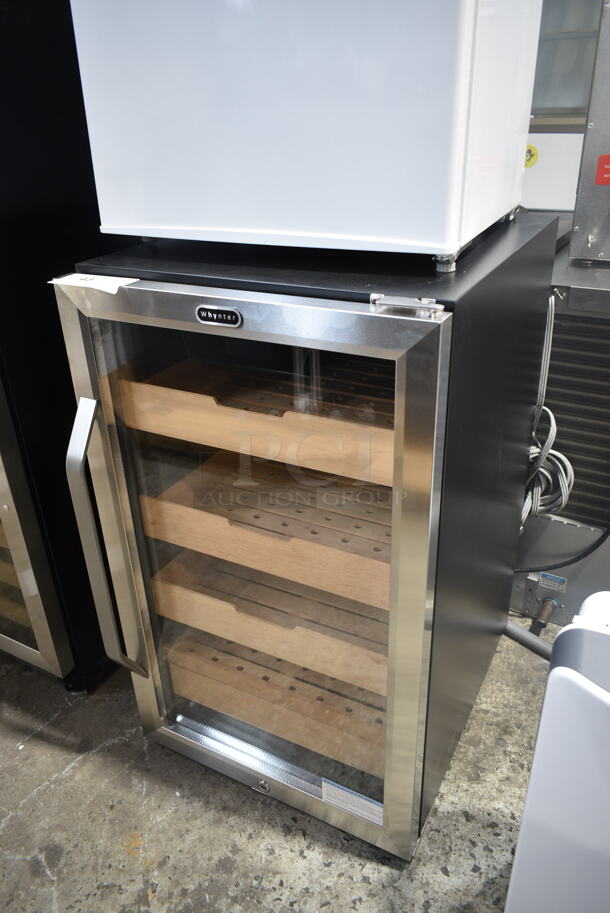 BRAND NEW SCRATCH AND DENT! Whynter CHC-421HC 4.2 cu.ft. Cigar Cabinet Cooler and Humidor with Humidity Temperature Control and Spanish Cedar Shelves. 115 Volts, 1 Phase. Tested and Working! - Image 3 of 7
