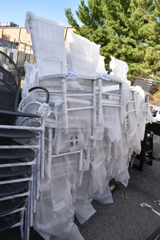 24 BRAND NEW SCRATCH AND DENT! Lancaster Table & Seating 164CHIARSWHT White Resin Chiavari Chair. 24 Times Your Bid!  - Image 2 of 6