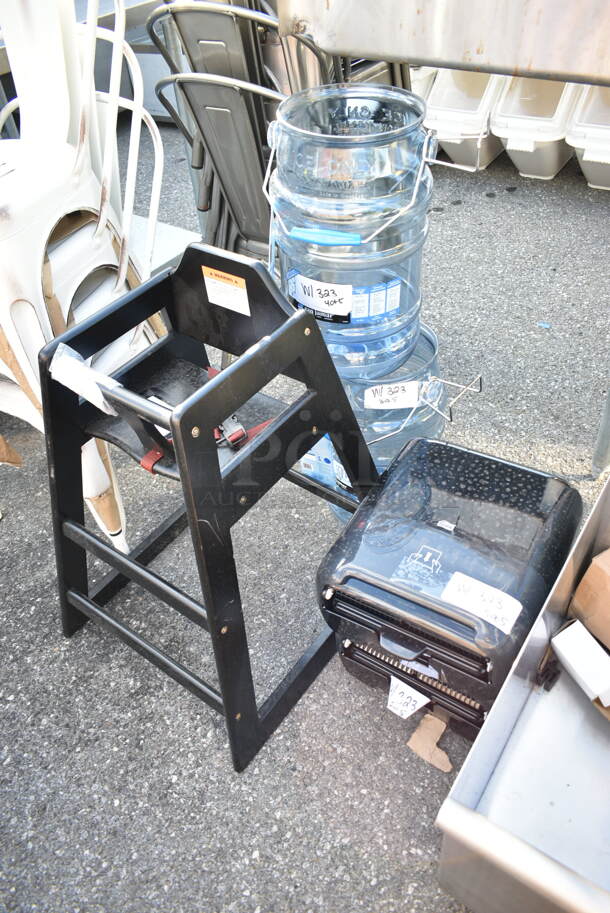 5 BRAND NEW SCRATCH AND DENT! Items Including 164WHCASBK High Chair, 2 San Jamar Ice Buckets and 2 Paper Towel Dispensers. 5 Times Your Bid!  - Image 1 of 10