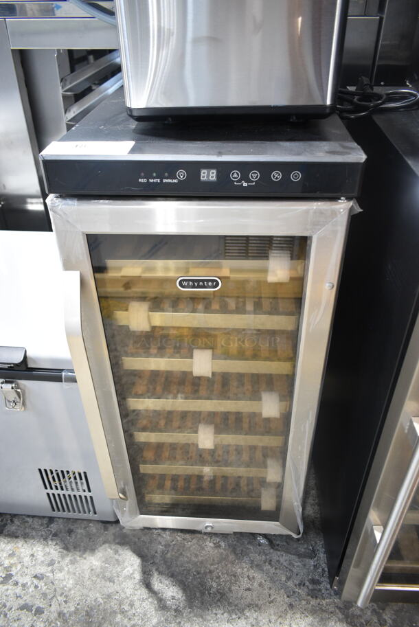 BRAND NEW SCRATCH AND DENT! Whynter BWR-33SD 33 Bottle 15" Built In Stainless Wine Refrigerator Cooler Merchandiser. 115 Volts, 1 Phase. Tested and Working! - Image 2 of 7