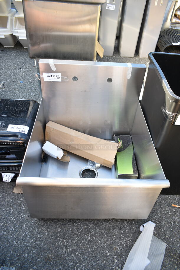 BRAND NEW SCRATCH AND DENT! Stainless Steel Single Bay Sink.  - Image 2 of 5