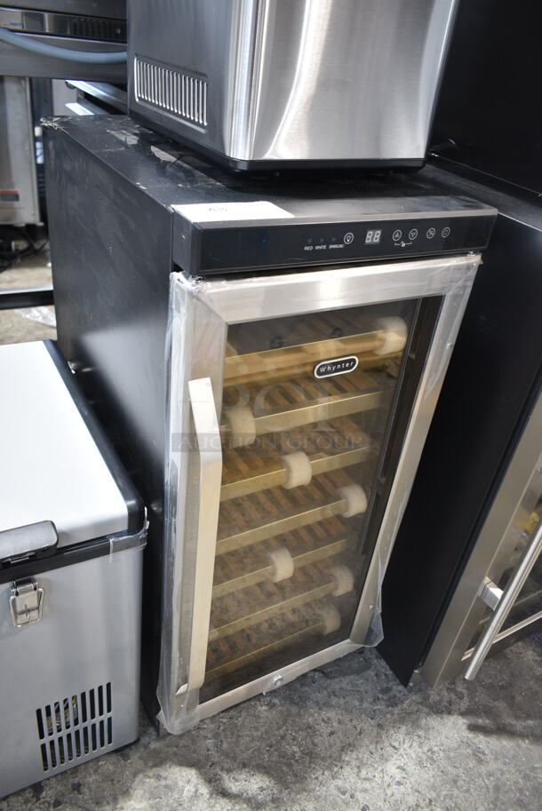BRAND NEW SCRATCH AND DENT! Whynter BWR-33SD 33 Bottle 15" Built In Stainless Wine Refrigerator Cooler Merchandiser. 115 Volts, 1 Phase. Tested and Working! - Image 3 of 7