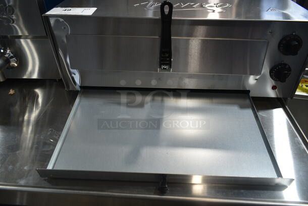 BRAND NEW SCRATCH AND DENT! Avantco 177CPO16TS Stainless Steel Countertop Pizza / Snack Oven with Adjustable Thermostatic Control. 120 Volts, 1 Phase. Tested and Working! - Image 4 of 8