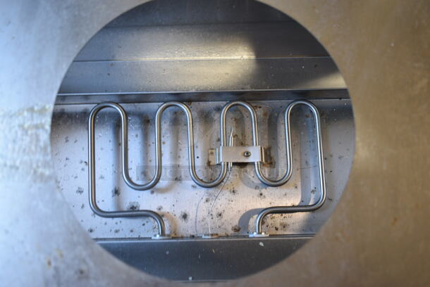 Vevor TT-7L-3 Stainless Steel Commercial Countertop Food Warmer. 110-120 Volts, 1 Phase. Tested and Powers On But Does Not Get Warm - Image 4 of 7