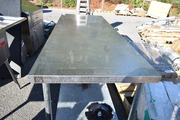 Stainless Steel Table w/ Metal Under Shelf.  - Image 3 of 4