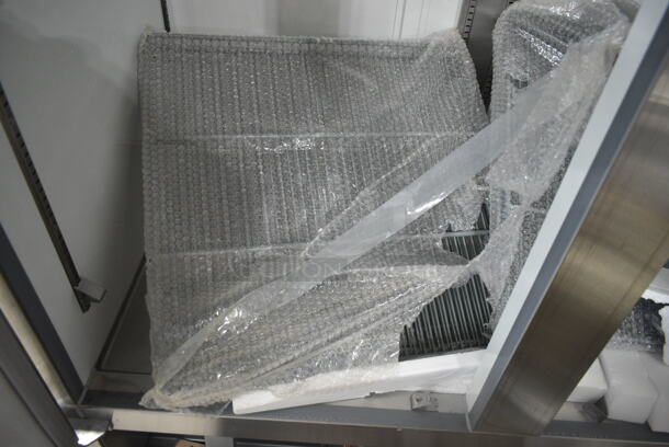 BRAND NEW SCRATCH AND DENT! 2024 Avantco 178A49RHC Stainless Steel Commercial 2 Door Reach In Cooler w/ Poly Coated Racks. 115 Volts, 1 Phase. Tested and Working! - Image 7 of 8