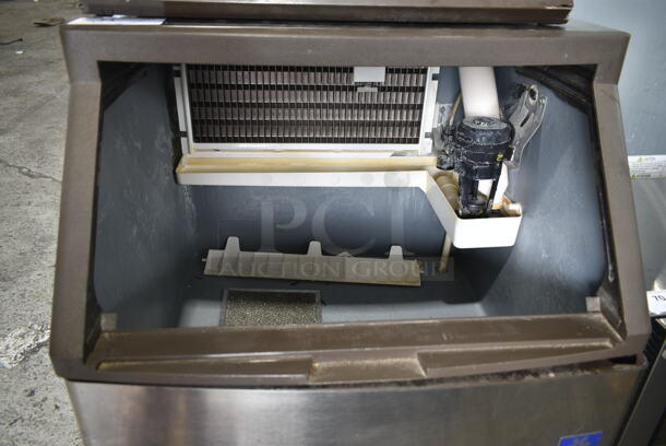 Manitowoc QY0214A ENERGY STAR Stainless Steel Commercial Undercounter Self Contained Ice Machine. 115 Volts, 1 Phase.  - Image 4 of 6