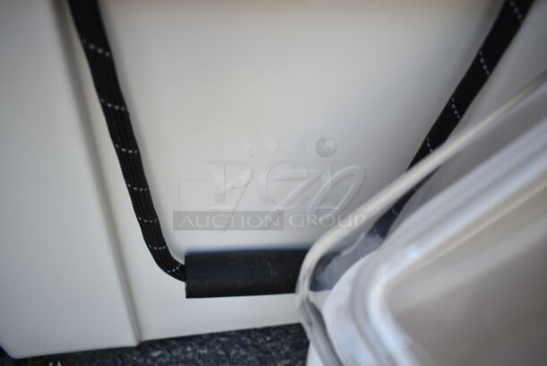 BRAND NEW SCRATCH AND DENT! CaterGator CG170WH White 170 Qt. Rotomolded Extreme Outdoor Cooler / Ice Chest - Image 8 of 8
