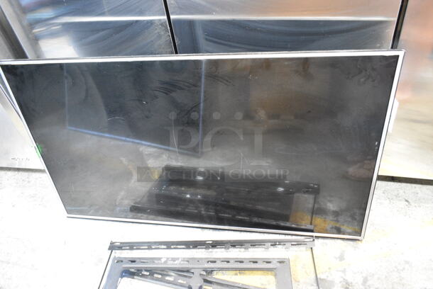 LG 55UH615A 55" Television. 100-240 Volts, 1 Phase. Buyer Must Pick Up - We Will Not Ship This Item. Tested and Working!  - Image 5 of 10