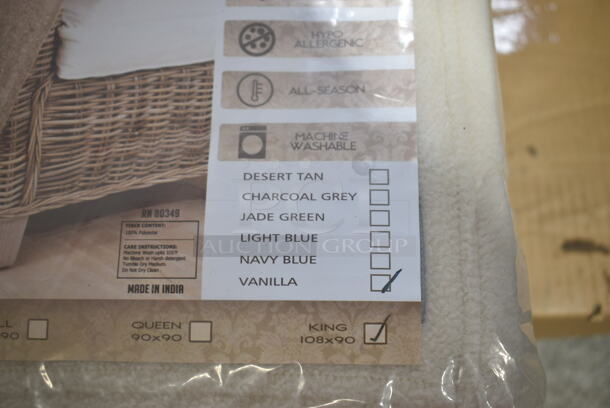 4 BRAND NEW SCRATCH AND DENT! Hotel Quality Luxury Vanilla Fleece Blanket King 108x90. 4 Times Your Bid!  - Image 4 of 7