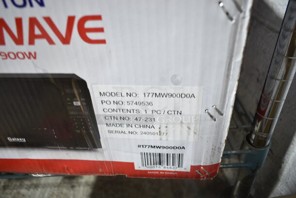 BRAND NEW SCRATCH AND DENT! Galaxy 177MW900D0A Office Series Microwave with Push Button Controls. 120 Volts, 1 Phase.  - Image 3 of 3
