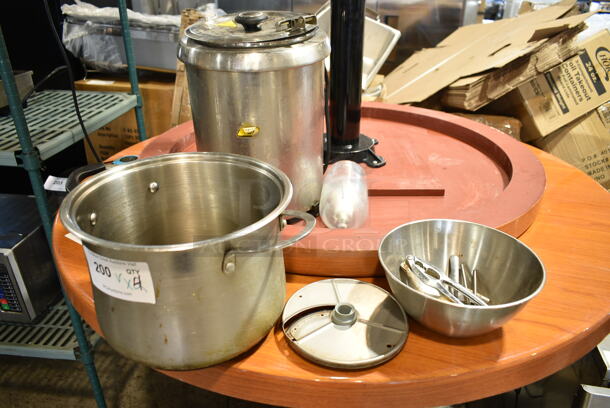4 Items Including Bowl, Food Processor Blade, Stock Pot and Soup Kettle Food Warmer. 4 Times Your Bid!  - Image 1 of 12