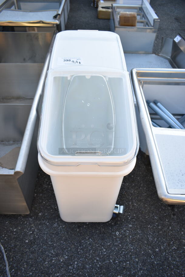 BRAND NEW SCRATCH AND DENT! Bakers Mark White Slant Top Mobile Ingredient Storage Bin with Sliding Lid  - Image 2 of 6
