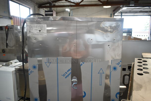 BRAND NEW SCRATCH AND DENT! Vulcan VHFA18 Metal Commercial Full Size Non-Insulated Heated Holding Cabinet on Commercial Casters. 120 Volts, 1 Phase. Tested and Working! - Image 11 of 12