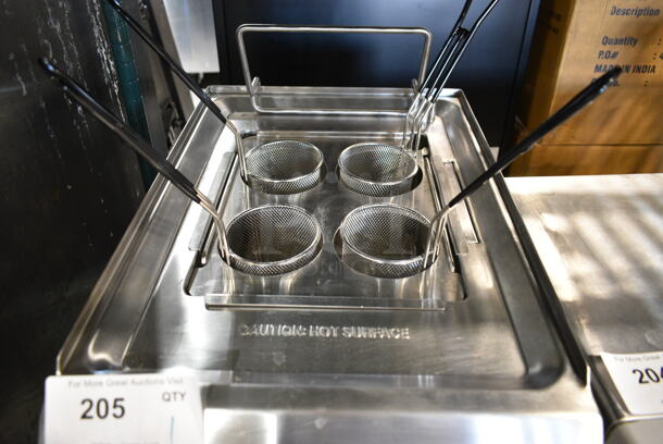 Waring WPC100 Stainless Steel Commercial Countertop Electric Powered Pasta Cooker. 208/240 Volts, 1 Phase.  - Image 4 of 8