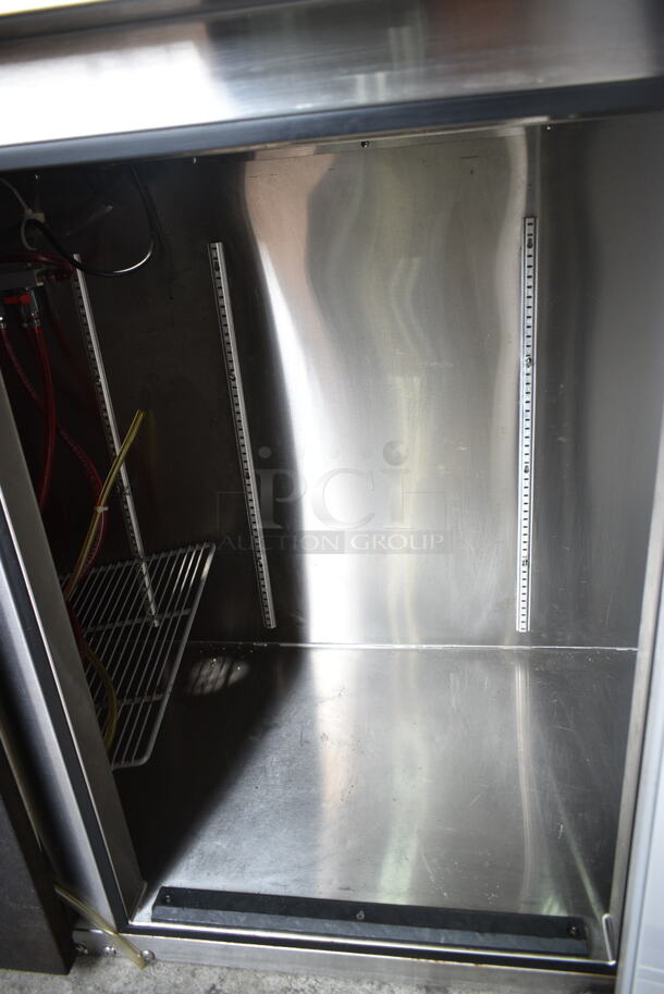 Glastender BB84-L1-BS(LRR) 84" Black Solid Door Direct Draw Kegerator w/ Couplers. 115 Volts, 1 Phase. Tested and Working! - Image 7 of 12