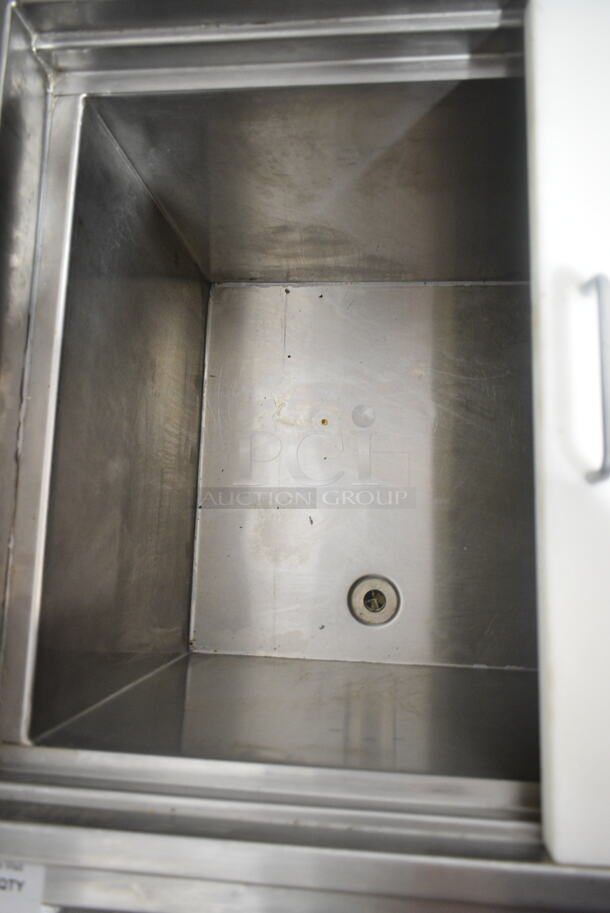 2016 Wasserstrom CBR D311-02-56 Stainless Steel Chest Freezer on Commercial Casters. 115 Volts, 1 Phase. Tested and Working! - Image 7 of 8