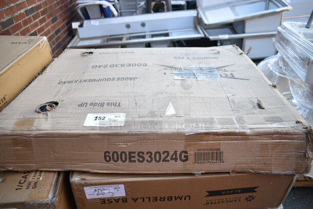 BRAND NEW SCRATCH AND DENT! Regency 600ES3024G 30" x 24" 16-Gauge Stainless Steel Equipment Stand with Galvanized Undershelf. May be Missing Pieces.  - Image 2 of 3