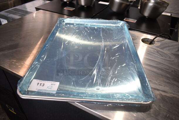 2 BRAND NEW SCRATCH AND DENT! Choice 407BUNFULL Full Size 18" x 26" 19 Gauge Wire in Rim Aluminum Bun Pan / Sheet Pan. 2 Times Your Bid!  - Image 3 of 4
